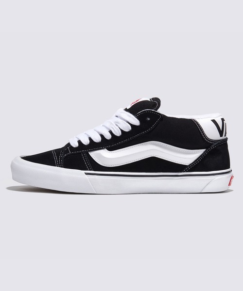 VANS(バンズ)の「ニューミッド / Knu Mid BLACK/TRUE WHITE VN000CQ96BT1(スニーカー・メンズ・ブラック・4)」の1枚目の写真