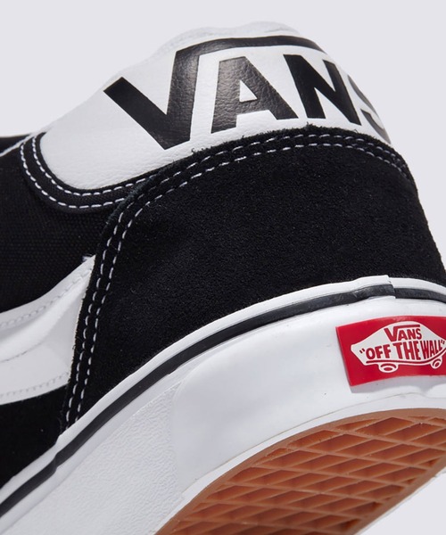 VANS(バンズ)の「ニューミッド / Knu Mid BLACK/TRUE WHITE VN000CQ96BT1(スニーカー・メンズ・ブラック・4)」の5枚目の写真