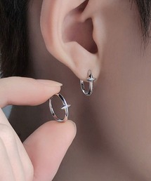 《Bz》【456873】メンズクロス英字フープピアス/ペア(RZ)