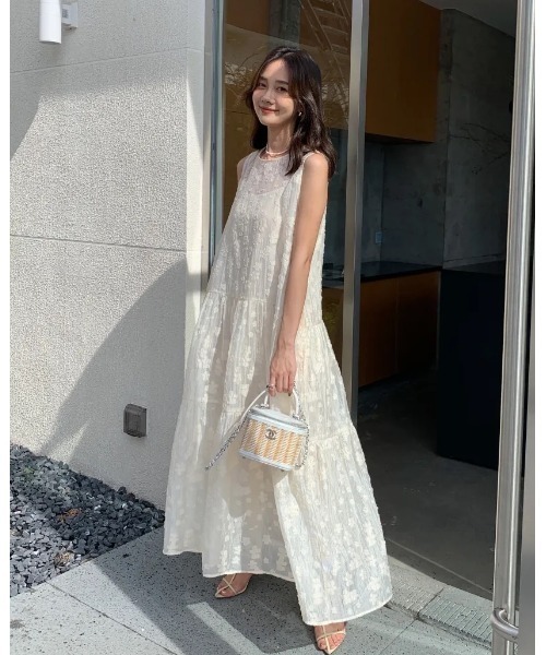 BIRTHDAY BASH（バースデイバッシュ）の「LADY TIERED DRESS（レディティアードドレス）（ワンピース・レディース・ブラック/アイボリー・MEDIUM/SMALL）」の14枚目の写真