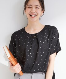 SHOO・LA・RUE | 【S-LL/洗濯機可】メタルバーがアクセント アクセいらずのドット柄ブラウス(シャツ/ブラウス)