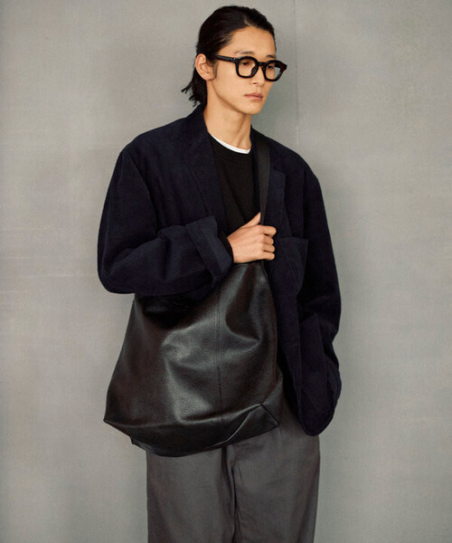 Firsthand(ファーストハンド)の「Firsthand/ファーストハンド 2WAY Leather Messenger Bag / 2WAYレザーメッセンジャーバッグ / 牛革 / 撥水レザー(ショルダーバッグ・メンズ・ブラック・ONE SIZE)」の15枚目の写真