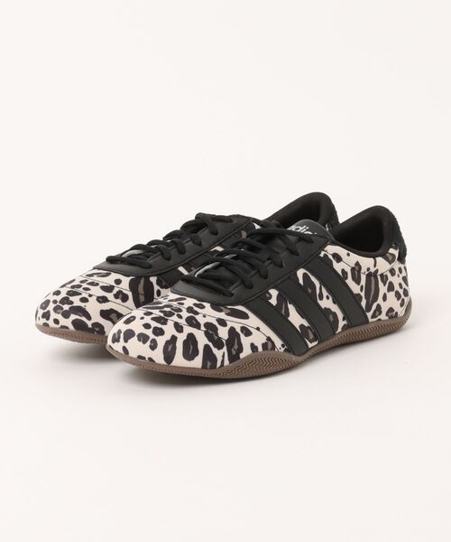 adidas(アディダス)の「【adidas】GRAND COURT LO W(スニーカー・レディース・ベージュ・25.0cm/24.5cm/24.0cm/23.5cm/23.0cm)」の1枚目の写真