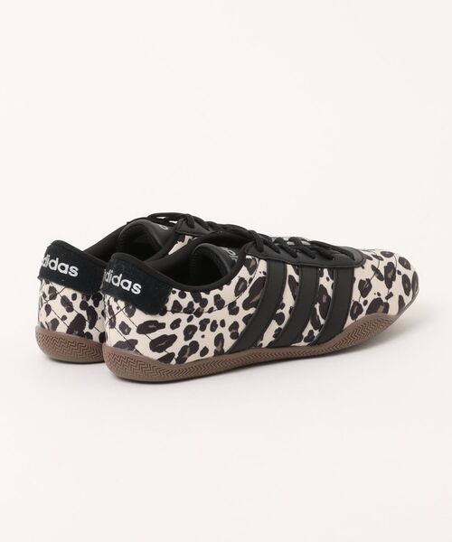 adidas(アディダス)の「【adidas】GRAND COURT LO W(スニーカー・レディース・ベージュ・25.0cm/24.5cm/24.0cm/23.5cm/23.0cm)」の2枚目の写真