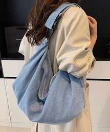 バックルストラップデニムニュースペーパーバッグ
