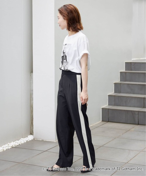 SLOBE IENA(スローブイエナ)の「《追加5》GOOD ROCK SPEED SLOBE別注 LIFE PC PHOTO TEE1(Tシャツ/カットソー・レディース・ホワイト/ブラック・FREE)」の13枚目の写真