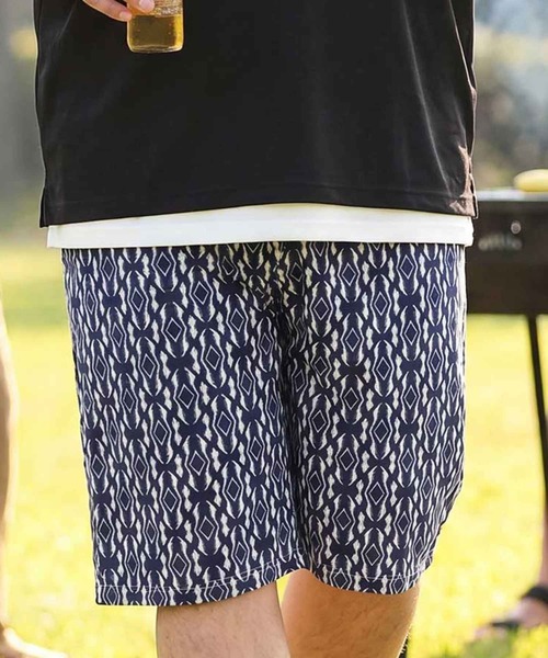 B&T CLUB(ビーティークラブ)の「セットアップ 可能 ショートパンツ ハーフパンツ 短パン メンズ 大きいサイズ 陽遮 総柄プリント ストレッチ ショーツ アウトドア レジャー 楽 B&T CLUB ビーアンドティークラブ(その他パンツ・メンズ・アイボリー/ブラウン/ブラック/ネイビー・X3(6L~7L)/X4(8L~9L)/X2(4L~5L)/X1(3L~4L))」の4枚目の写真