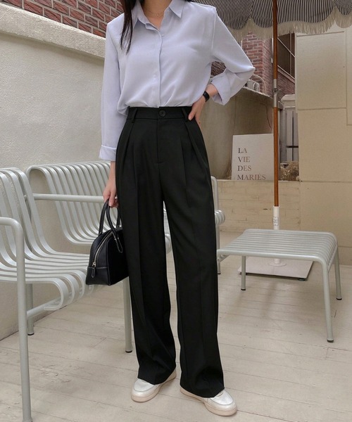 FREE STYLISTS(フリー スタイリスト)の「大人感 2ピンタック ワイド スラックス(スラックス・レディース・ライトグレー/ブラック・M/S)」の2枚目の写真
