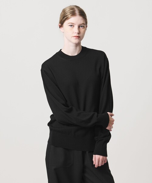 LOEFF(ロエフ)の「<LOEFF>14ケージ ニット プルオーバー(ニット/セーター・レディース・ブラック/ナチュラル/コバルトブルー/グレー系・FREE)」の2枚目の写真