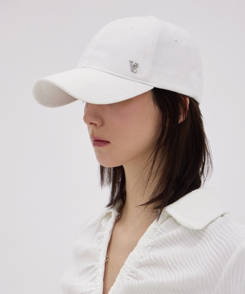 L.H.P(エルエイチピー)の「VARZAR/バザール/VZ Minimal Stud Ball Cap(キャップ・レディース・ネイビー/ブラック/ホワイト/ベージュ・F)」の2枚目の写真