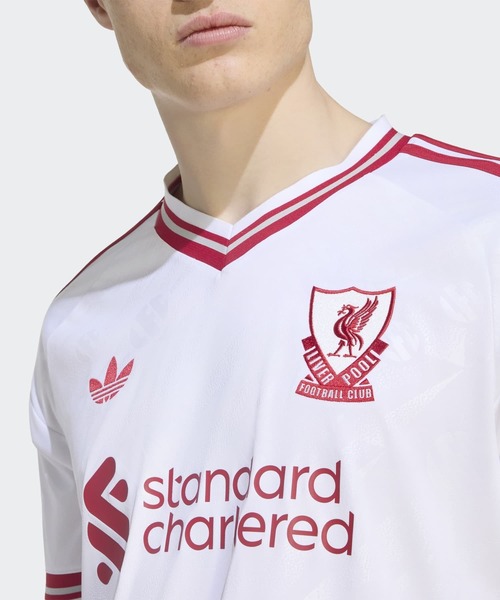 adidas(アディダス)の「リバプールFC 26/27 アウェイ ユニフォーム / アディダス adidas(Tシャツ/カットソー・メンズ・ホワイト・XXX-LARGE/XX-LARGE/X-LARGE/SMALL/MEDIUM/LARGE)」の5枚目の写真