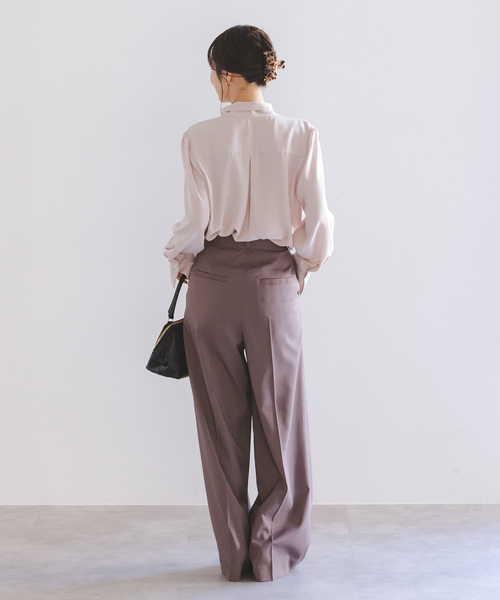 Noble(ノーブル)の「《WEB&日本橋店限定追加》ロイヤルサテンボウタイブラウス(シャツ/ブラウス・レディース・アイボリー/ピンク系その他・FREE)」の3枚目の写真