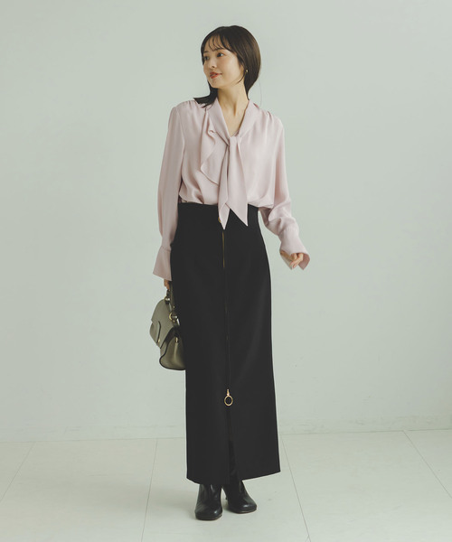 Noble(ノーブル)の「《WEB&日本橋店限定追加》ロイヤルサテンボウタイブラウス(シャツ/ブラウス・レディース・アイボリー/ピンク系その他・FREE)」の7枚目の写真