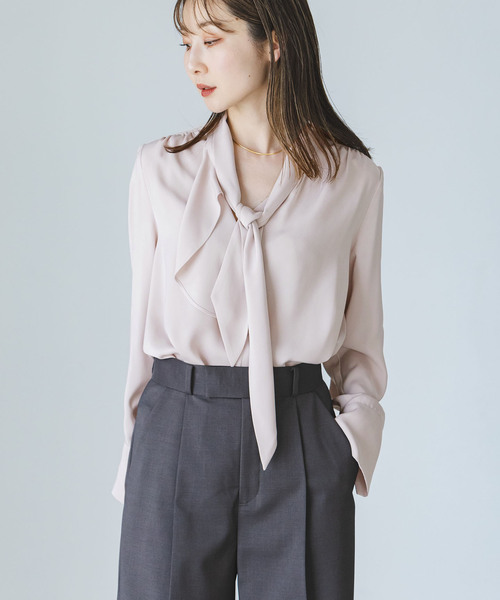 Noble(ノーブル)の「《WEB&日本橋店限定追加》ロイヤルサテンボウタイブラウス(シャツ/ブラウス・レディース・アイボリー/ピンク系その他・FREE)」の13枚目の写真