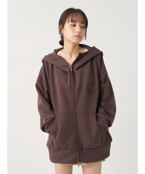SNIDEL(スナイデル)の「【WEB限定カラーあり】エンブレムロゴボリュームパーカー(パーカー・レディース・ライトグレー/ホワイト/ブラウン/ピンク・F)」の5枚目の写真
