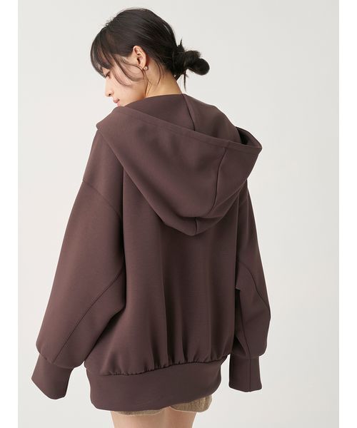 SNIDEL(スナイデル)の「【WEB限定カラーあり】エンブレムロゴボリュームパーカー(パーカー・レディース・ライトグレー/ホワイト/ブラウン/ピンク・F)」の6枚目の写真
