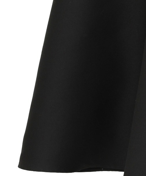 CLANE(クラネ)の「CLANE/クラネ/VOLUME FLARE SKIRT(スカート・レディース・ブラック/キャメル/アイボリー・1)」の5枚目の写真