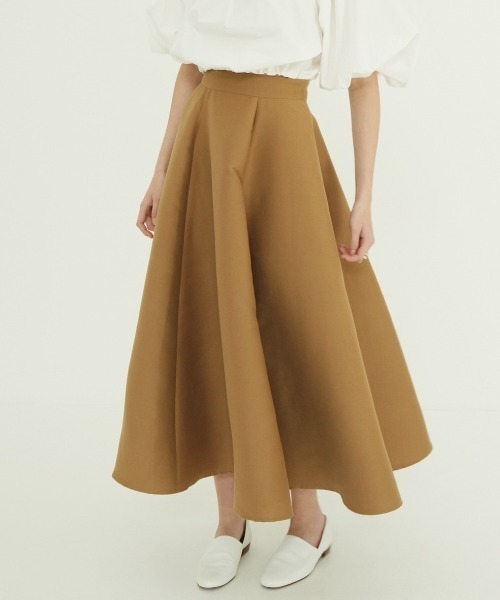 CLANE(クラネ)の「CLANE/クラネ/VOLUME FLARE SKIRT(スカート・レディース・ブラック/キャメル/アイボリー・1)」の11枚目の写真