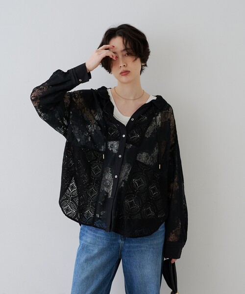 Rouge vif(ルージュヴィフ)の「アイスバーグレースブラウス(シャツ/ブラウス・レディース・オフホワイト/ブラック・フリー)」の3枚目の写真
