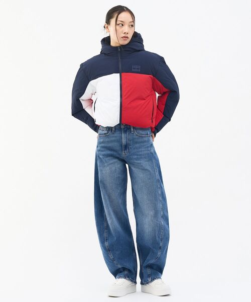 tommy jeans(トミー ジーンズ)の「【オンライン限定】クロップドフラッグ パファージャケット(ブルゾン・レディース・ネイビー/ブラック・SMALL/X-SMALL/MEDIUM)」の22枚目の写真