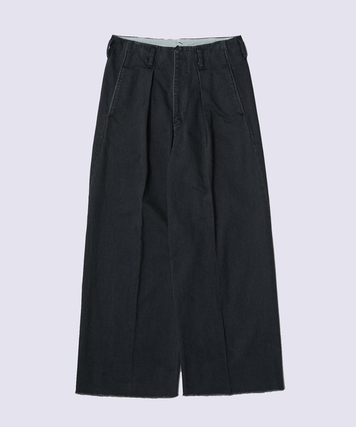 markaware（マーカウェア）の「【saby】TUCK-BAGGY TYPE 3（デニムパンツ・メンズ・ピンク/ブラック・2/1）」の2枚目の写真