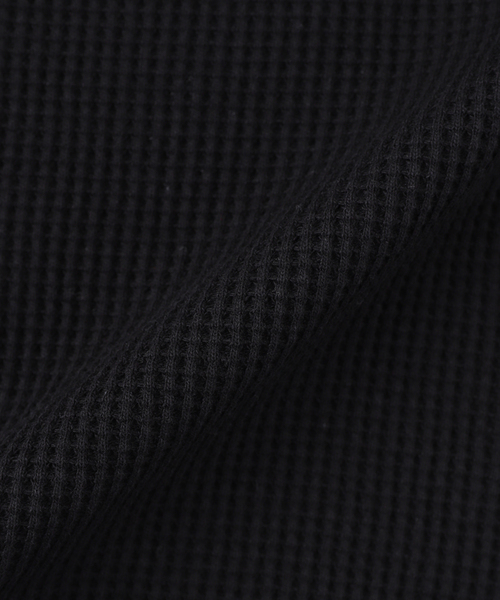 417 EDIFICE(フォーワンセブンエディフィス)の「Hanes / ヘインズ Thermal Top クルーネックL/S(Tシャツ/カットソー・メンズ・ブラック/ホワイト・MEDIUM/LARGE/X-LARGE)」の4枚目の写真