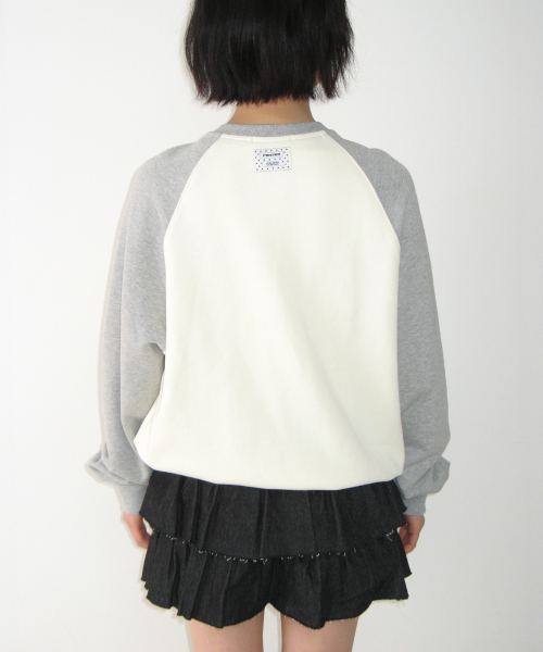 RONRON(ロンロン)の「COLLARLESS RAGLAN ZIP UP CREAM(その他トップス・レディース・その他・FREE)」の2枚目の写真