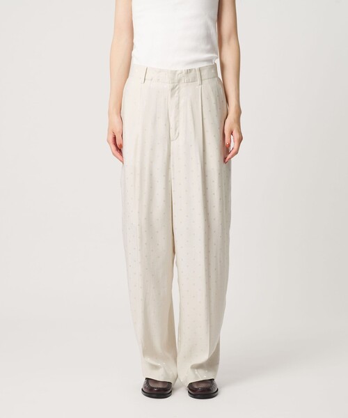 BEAUTY&YOUTH UNITED ARROWS（ビューティーアンドユースユナイテッドアローズ）の「レーヨン ドットジャガード タック バックゴムパンツ/オフホワイト（その他パンツ・レディース・オフホワイト・S/XS/M）」の5枚目の写真