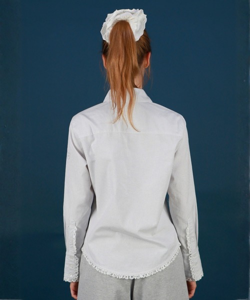 mieya mieya(ミーヤミーヤ)の「【mieya mieya】LACE TRIM SHIRTBLOUSE/レーストリムシャツブラウス(シャツ/ブラウス・レディース・ストライプ/ホワイト・FREE)」の7枚目の写真
