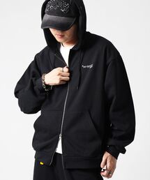 SEQUENZ（シークエンズ）の「※WEB限定   es HOMEロゴ裏起毛ジップパーカー   sqnz basic logo zip p k（パーカー）」