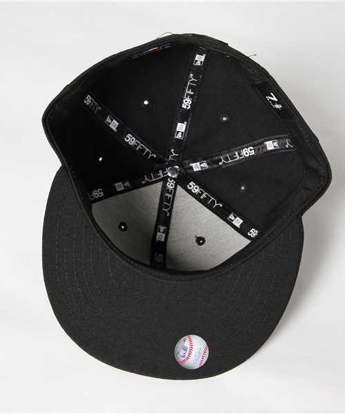 NEW ERA(ニューエラ)の「NEW ERA 59FIFTY CAP MLB NEW YORK YANKEES MADE IN USA BLACK(キャップ・メンズ・ブラック・7 3/8/7 3/4/7 5/8/7 1/4/8/7 7/8/7 1/2/7 1/8/7)」の6枚目の写真