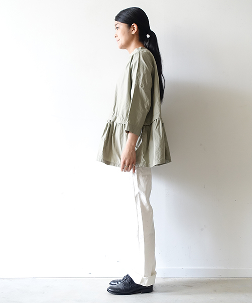 ichi(イチ)の「i c h i コットンタイプライター ブラウス(シャツ/ブラウス・レディース・グリーン/ホワイト/ネイビー・ONE SIZE)」の4枚目の写真