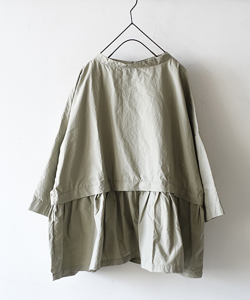ichi(イチ)の「i c h i コットンタイプライター ブラウス(シャツ/ブラウス・レディース・グリーン/ホワイト/ネイビー・ONE SIZE)」の8枚目の写真
