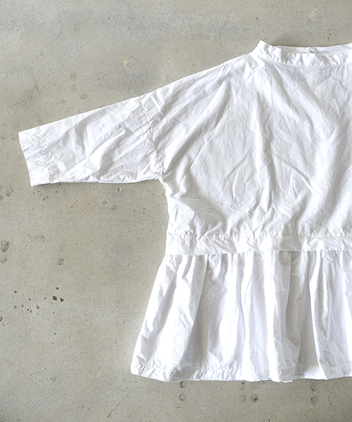 ichi(イチ)の「i c h i コットンタイプライター ブラウス(シャツ/ブラウス・レディース・グリーン/ホワイト/ネイビー・ONE SIZE)」の11枚目の写真