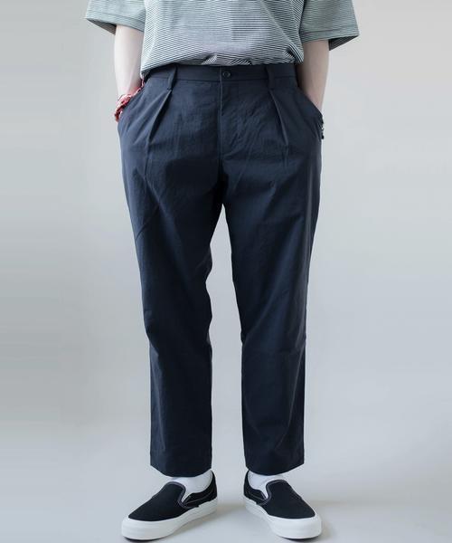 SHIPS BLUESTORE（シップスブルーストア）の「SHIPS BLUESTORE: ナイロンオックス テーパードアンクルパンツ（その他パンツ・メンズ・ブラック・SMALL/LARGE/MEDIUM）」の4枚目の写真