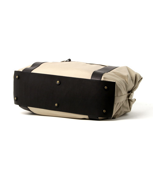 MARGARET HOWELL（マーガレットハウエル）の「TRAVEL BAG SERIES