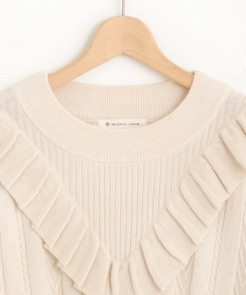 MAJESTIC LEGON(マジェスティックレゴン)の「【WEB限定価格】Vフリルニットプルオーバー(ニット/セーター・レディース・アイボリー/ネイビー/ボルドー/グリーン・MEDIUM)」の6枚目の写真