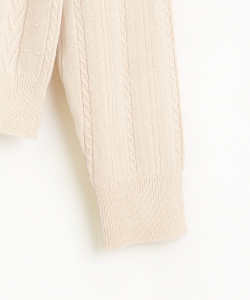 MAJESTIC LEGON(マジェスティックレゴン)の「【WEB限定価格】Vフリルニットプルオーバー(ニット/セーター・レディース・アイボリー/ネイビー/ボルドー/グリーン・MEDIUM)」の9枚目の写真