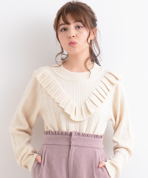 MAJESTIC LEGON(マジェスティックレゴン)の「【WEB限定価格】Vフリルニットプルオーバー(ニット/セーター・レディース・アイボリー/ネイビー/ボルドー/グリーン・MEDIUM)」の13枚目の写真