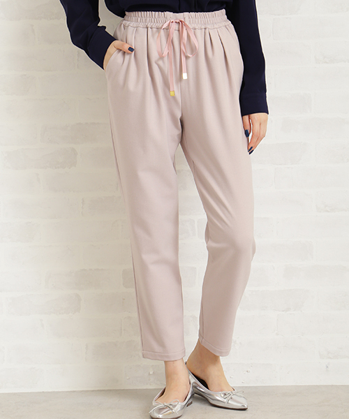 N.（N. Natural Beauty Basic）（エヌエヌナチュラルビューティーベーシック）の「イージーテーパードパンツ（その他パンツ・レディース・グレー/ブラック/ピンク・MEDIUM）」の7枚目の写真