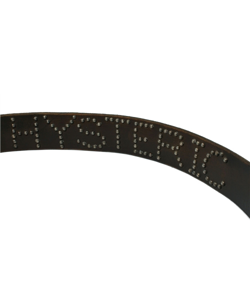 HYSTERIC GLAMOUR（ヒステリックグラマー）の「OLD STUD×HYSTERIC/SIMPLE LOGO STUDSベルト（ベルト・メンズ・ブラウン・SMALL/MEDIUM）」の3枚目の写真