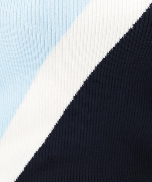 NARACAMICIE（ナラカミーチェ）の「ブロッキングインターシャプルオーバー長袖ニット（ニット/セーター・レディース・ベージュ/ブルー・LARGE/MEDIUM）」の12枚目の写真