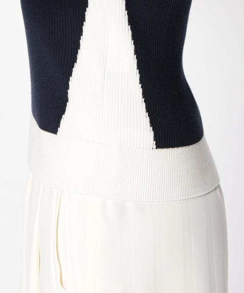 NARACAMICIE（ナラカミーチェ）の「ブロッキングインターシャプルオーバー長袖ニット（ニット/セーター・レディース・ベージュ/ブルー・LARGE/MEDIUM）」の13枚目の写真