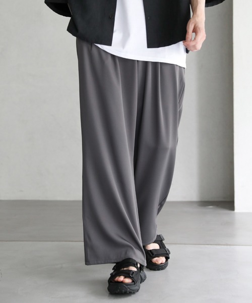 ASTRONOMY(アストロノミー)の「エクストラワイド ディープタックTRワイドパンツ(スラックス・メンズ・ネイビー/チャコール/ストライプ/グレー/ブラック/カーキ/チェック/ベージュ/テラコッタ/ワイン/ベージュ系その他/ブラウン/グリーン系その他/ブラック系その他/ベージュ系その他2/ブラック系その他2/ブラウン系その他2/ブルー系その他/ブラウン系その他/ベージュ系その他4/グレー系その他/ベージュ系その他3/ベージュ系その他5/ブラック系その他3/ベージュ系その他6/オフホワイト/グリーン系その他2/ブルー系その他2/ブラック系その他5/レッド系その他/ブラウン系その他3/グレー系その他2/ブラック系その他4/アッシュグレー/ブルー系その他3/オレンジ/ホワイト系その他/ブラック系その他6/ホワイト系その他2/グリーン系/ブルー系/ダークグレー・L/S/M/XL)」の13枚目の写真