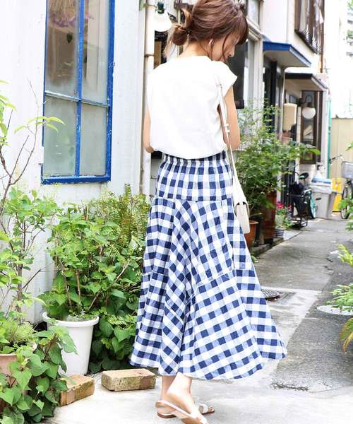 M y u（ミュー）の「ZOZO限定★切替ギンガムチェックスカート（スカート・レディース・ブラック系その他2/ブラック系その他/ブルー系その他2/ブルー系その他・FREE）」の4枚目の写真