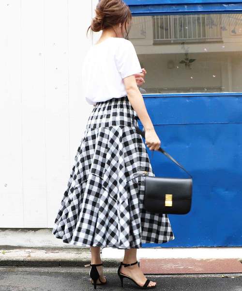 M y u（ミュー）の「ZOZO限定★切替ギンガムチェックスカート（スカート・レディース・ブラック系その他2/ブラック系その他/ブルー系その他2/ブルー系その他・FREE）」の15枚目の写真
