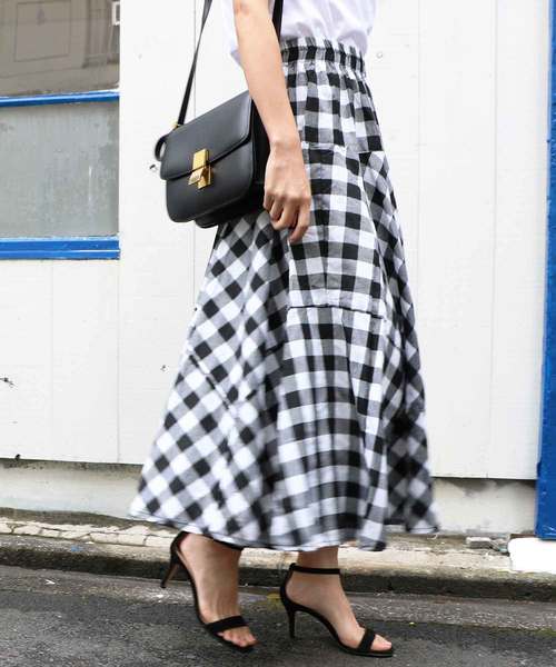 M y u（ミュー）の「ZOZO限定★切替ギンガムチェックスカート（スカート・レディース・ブラック系その他2/ブラック系その他/ブルー系その他2/ブルー系その他・FREE）」の5枚目の写真