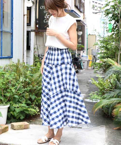 M y u（ミュー）の「ZOZO限定★切替ギンガムチェックスカート（スカート・レディース・ブラック系その他2/ブラック系その他/ブルー系その他2/ブルー系その他・FREE）」の6枚目の写真
