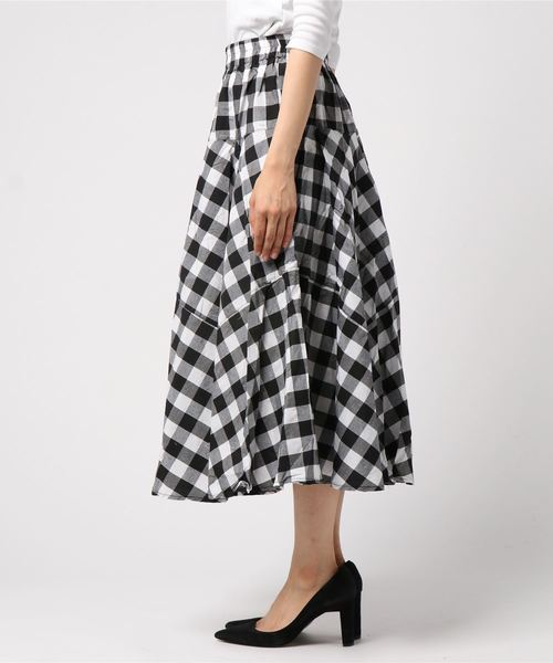 M y u（ミュー）の「ZOZO限定★切替ギンガムチェックスカート（スカート・レディース・ブラック系その他2/ブラック系その他/ブルー系その他2/ブルー系その他・FREE）」の7枚目の写真