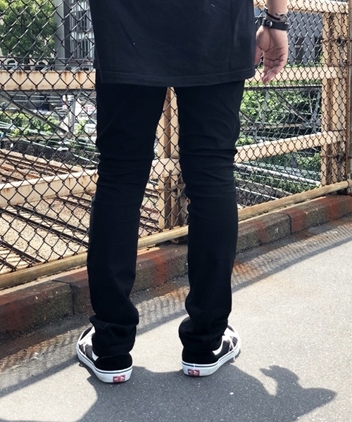 kutir（クティール）の「damage skinny / ダメージスキニーデニムパンツ（デニムパンツ・メンズ・ブラック/サックスブルー/インディゴブルー・SMALL/MEDIUM/LARGE）」の5枚目の写真